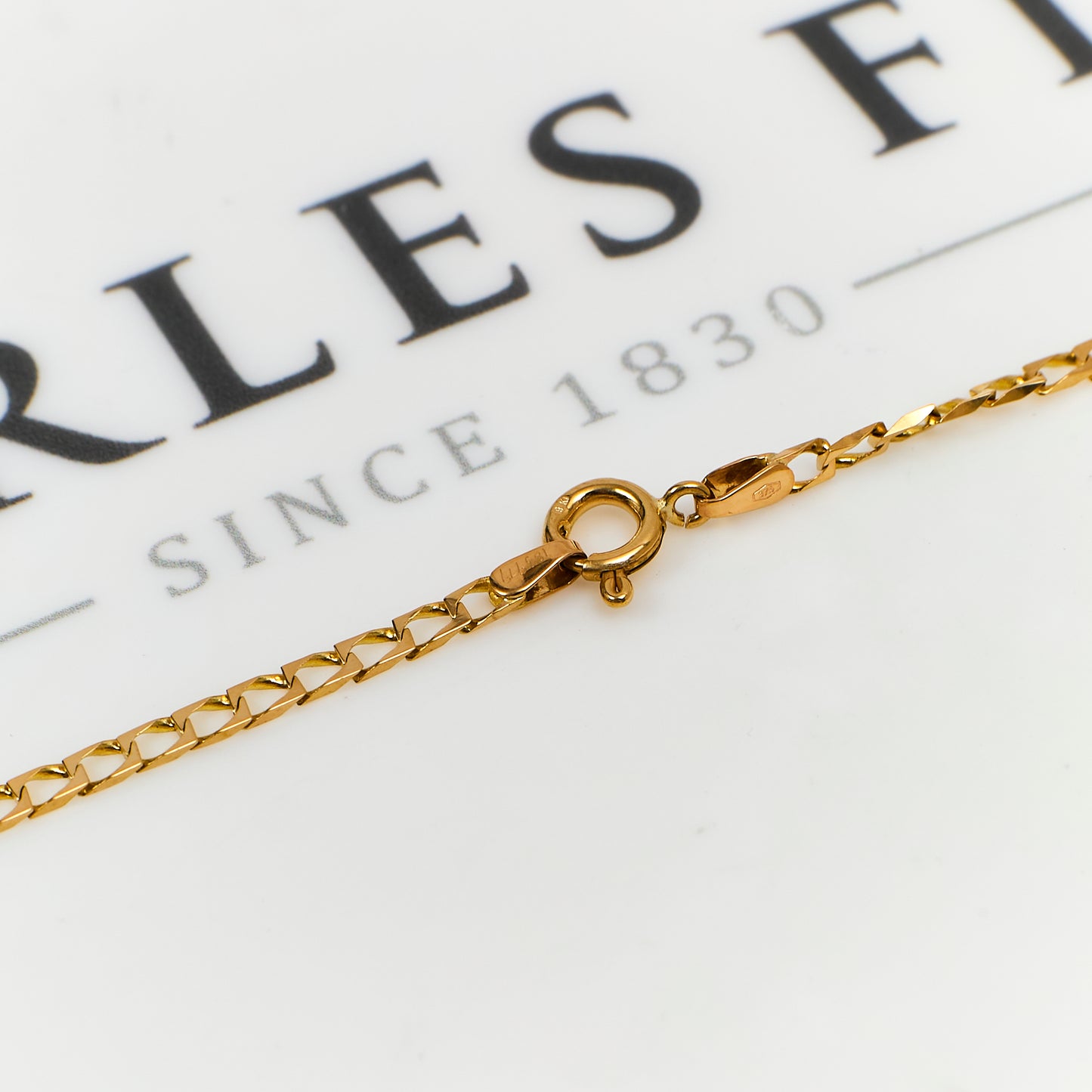 Pre-Owned 9ct Gold Curb Chain Necklace 18 Inch