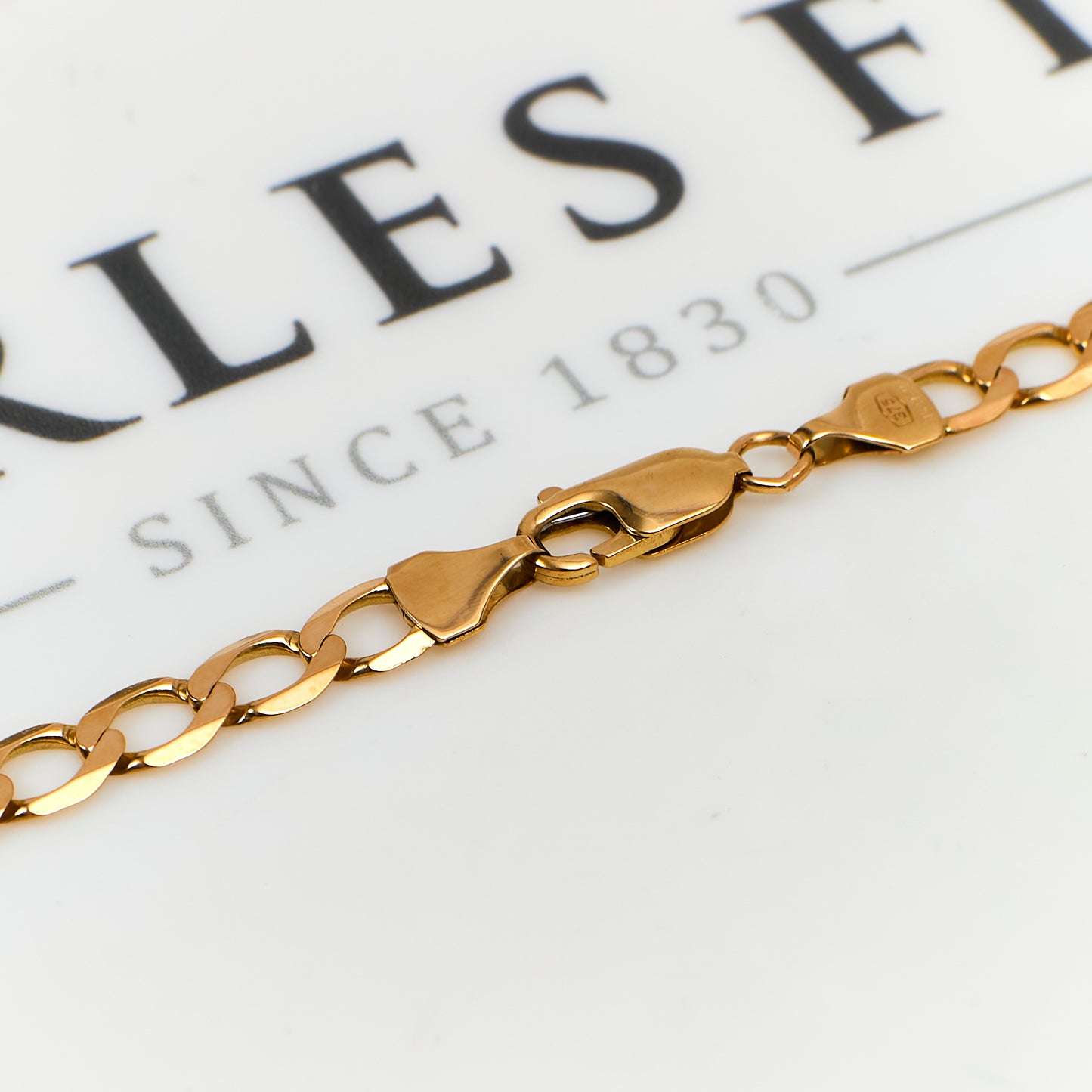 Pre-Owned 9ct Gold Curb Chain Necklace 22 Inch