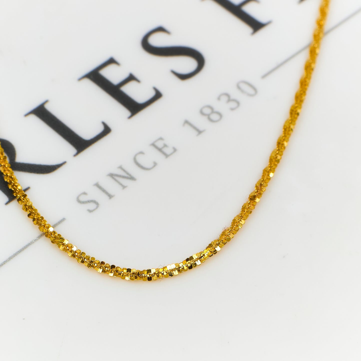 Pre-Owned 18ct Gold Twist Design Necklace 16 Inch