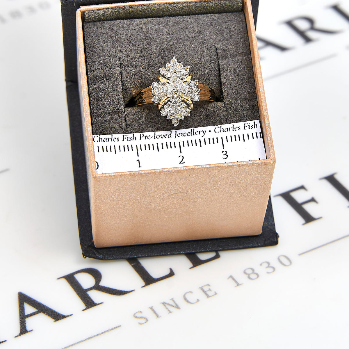 Pre-Owned 9ct Gold Oval Diamond Cluster Ring Size N