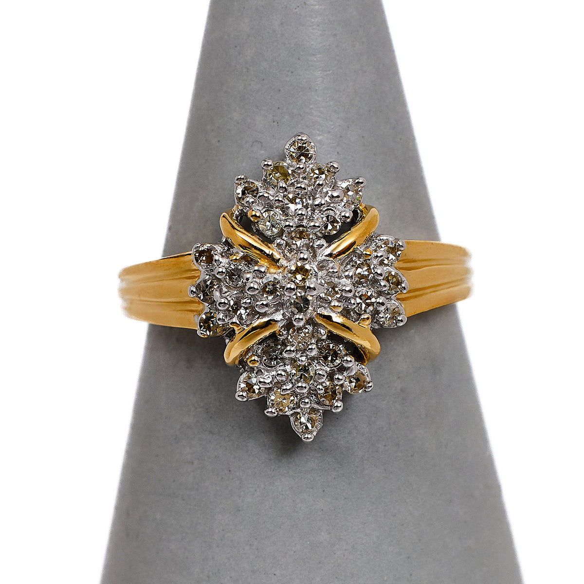 Pre-Owned 9ct Gold Oval Diamond Cluster Ring Size N