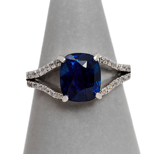 Pre-Owned 18ct White Gold Rectangle Sapphire & Diamond Ring