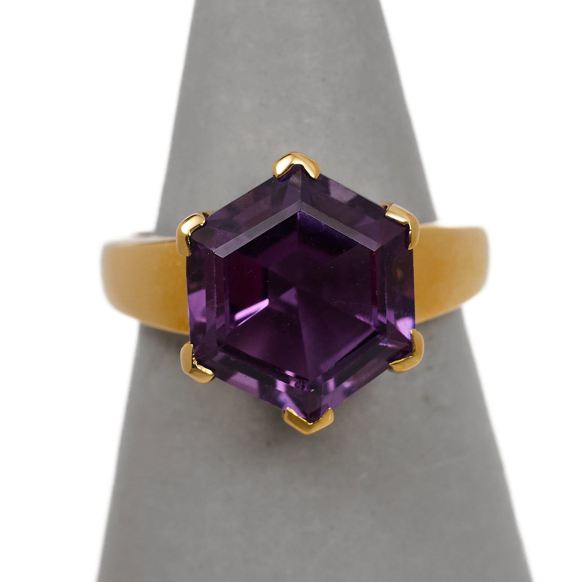 Pre-Owned 9ct Gold Hexagon Amethyst Ring Size N