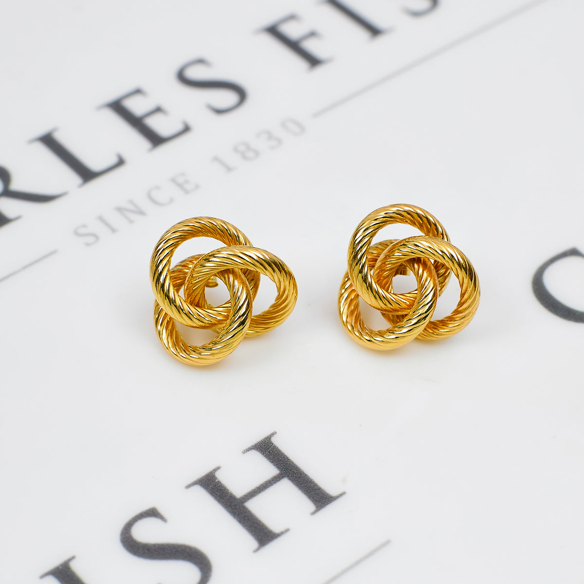 Pre-Owned 9ct Gold Knot Stud Earrings