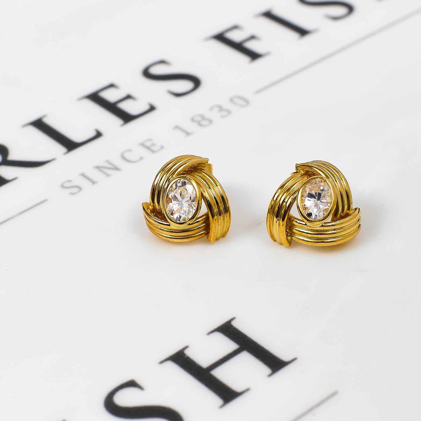 Pre-Owned 9ct Gold Oval CZ Swirl Stud Earrings
