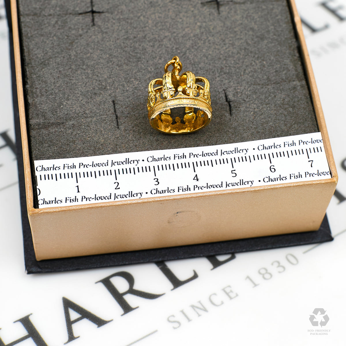Pre-Owned 9ct Gold Crown Charm