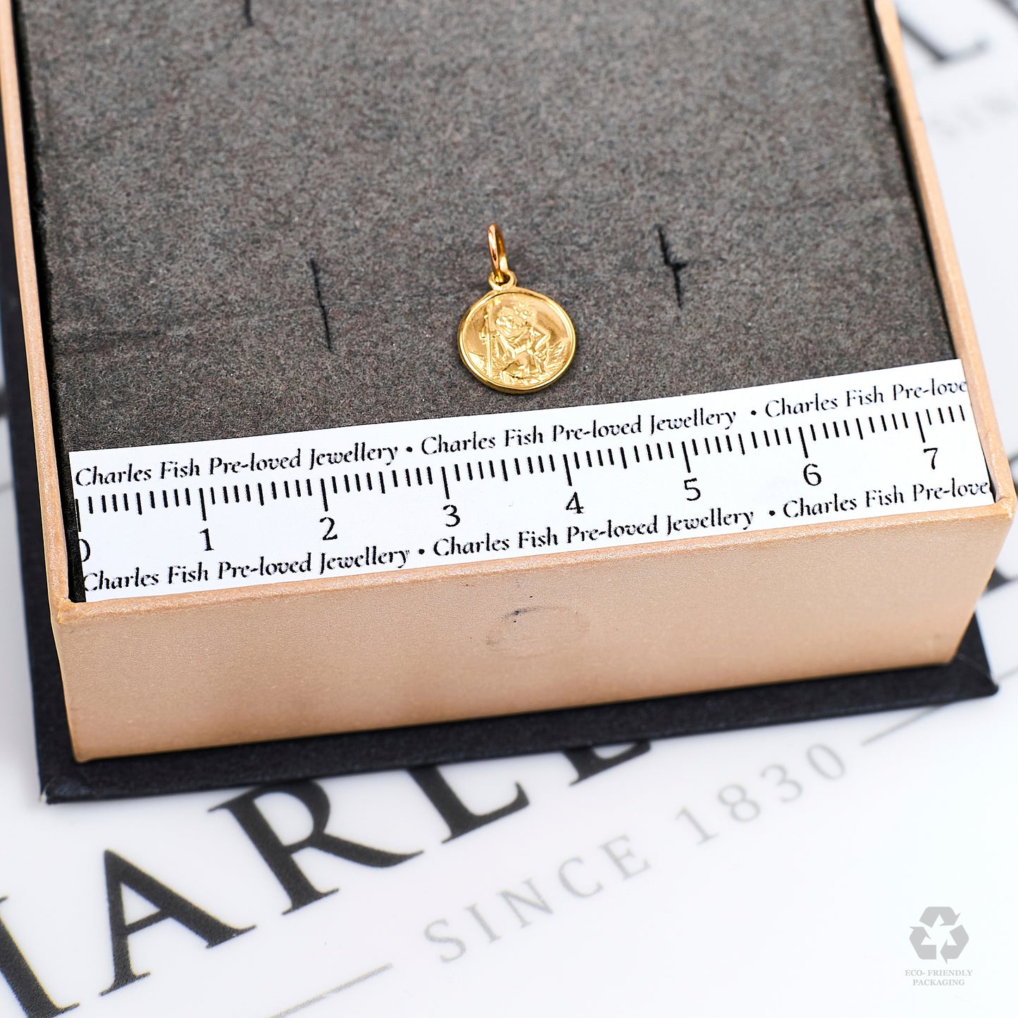 Pre-Owned 9ct Gold Round St Christopher Pendant PETITE