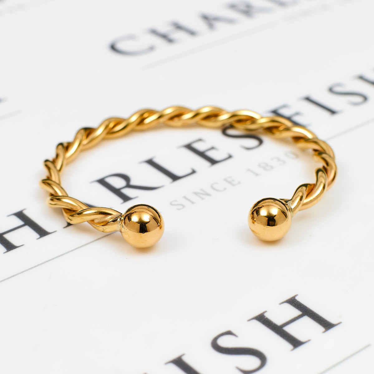 Pre-Owned 9ct Gold Twist Torque Bangle