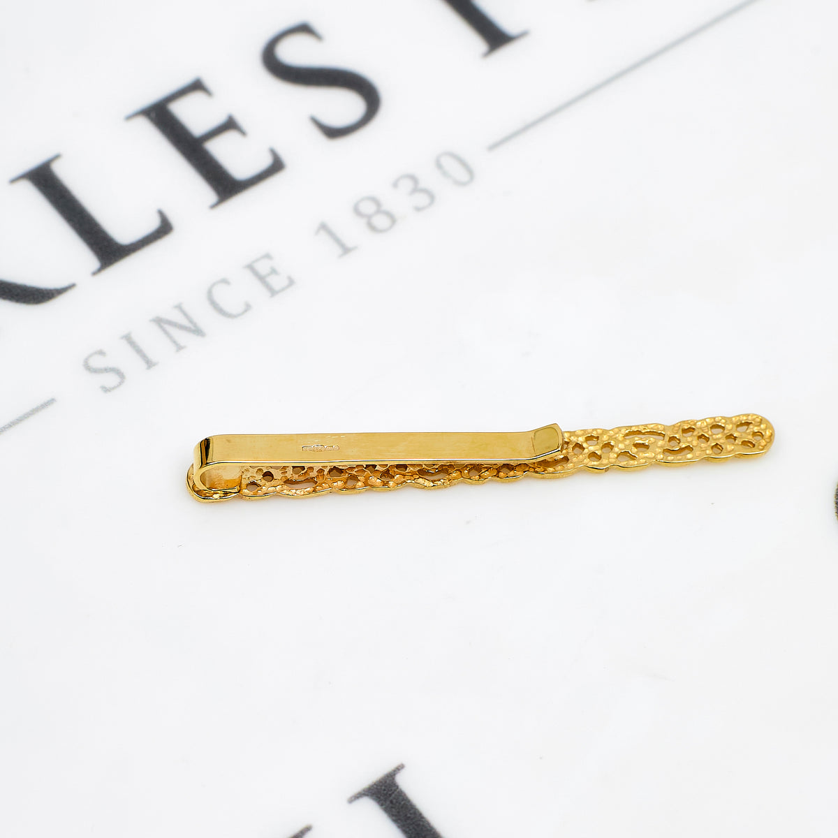 Pre-Owned 9ct Gold Celtic Knot Design Tie Slide