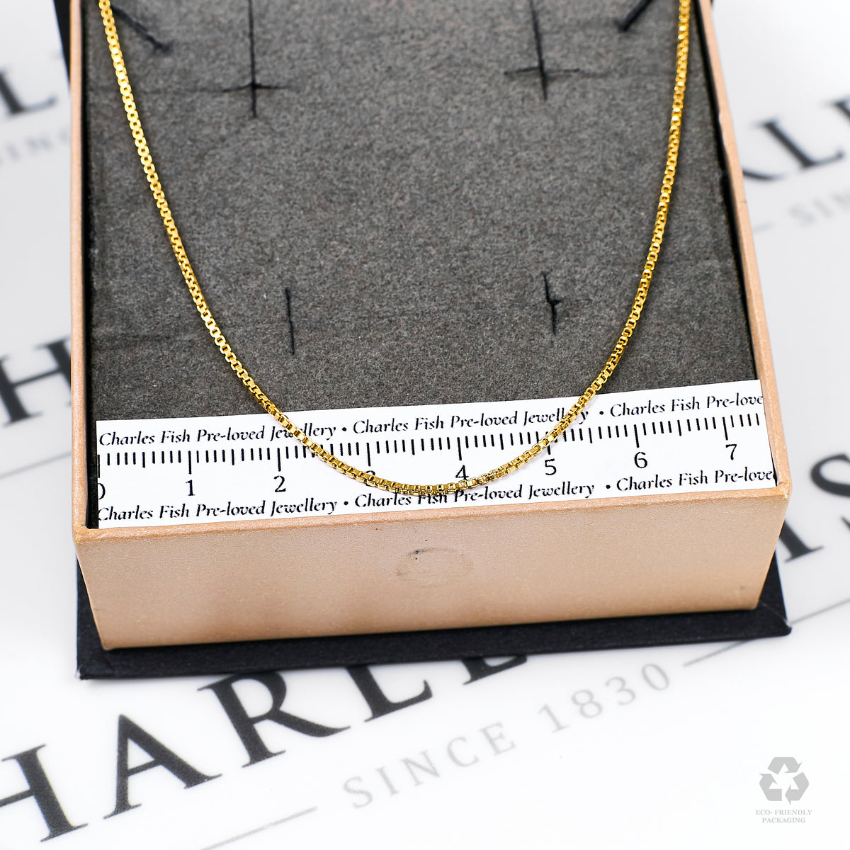 Pre-Owned 18ct Gold Box Link Chain Necklace 23 Inch