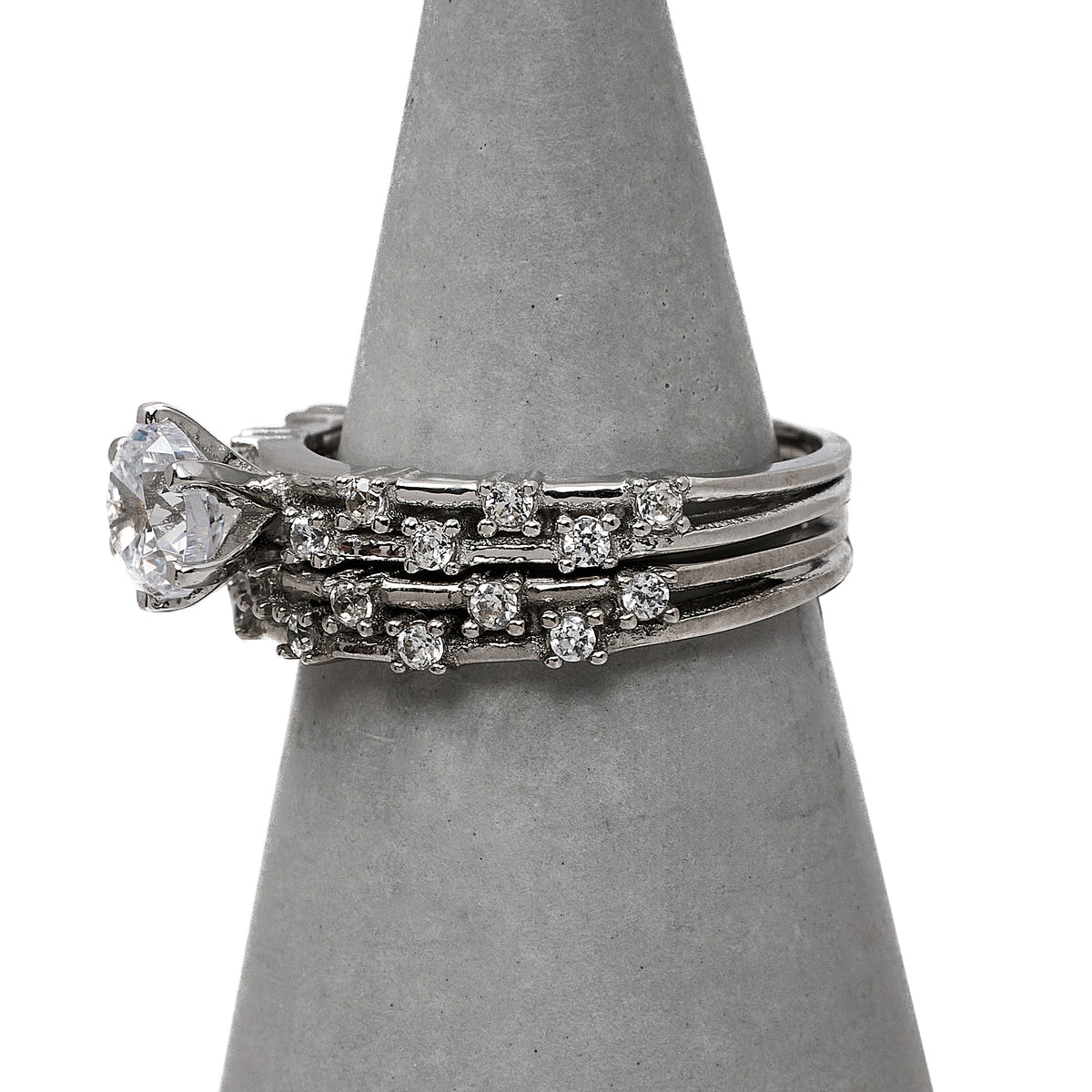 Pre-Owned 18ct White Gold CZ 2 Ring SET Size J.5 & K