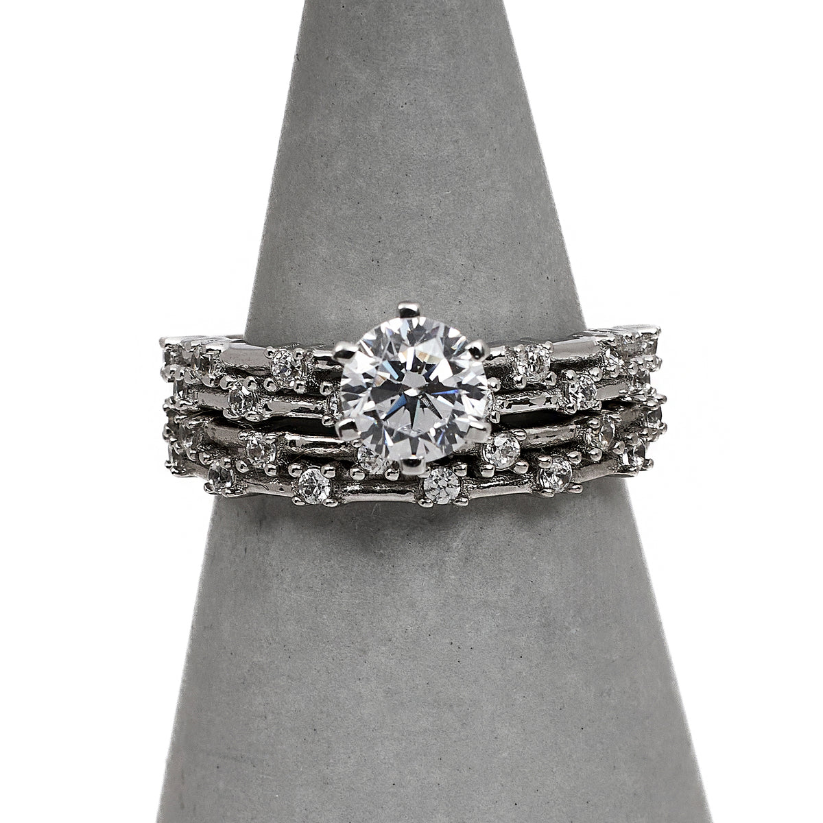 Pre-Owned 18ct White Gold CZ 2 Ring SET Size J.5 & K