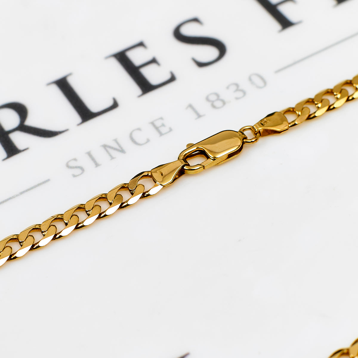 Pre-Owned 9ct Gold Curb Chain Necklace 16 Inch