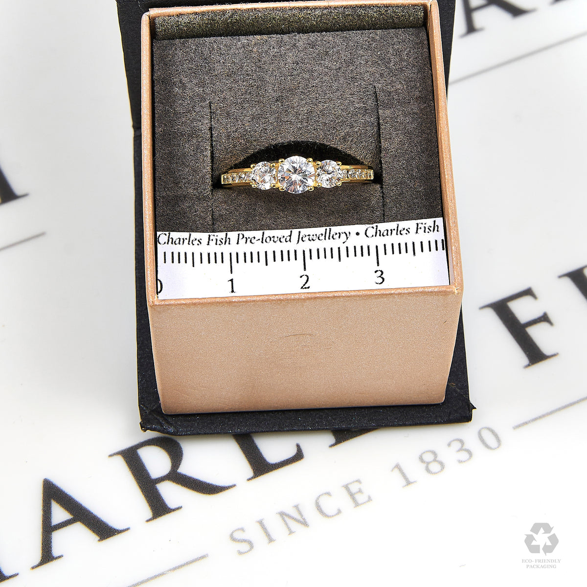 Pre-Owned 9ct Gold 3 CZ & CZ Sides Ring Size Q