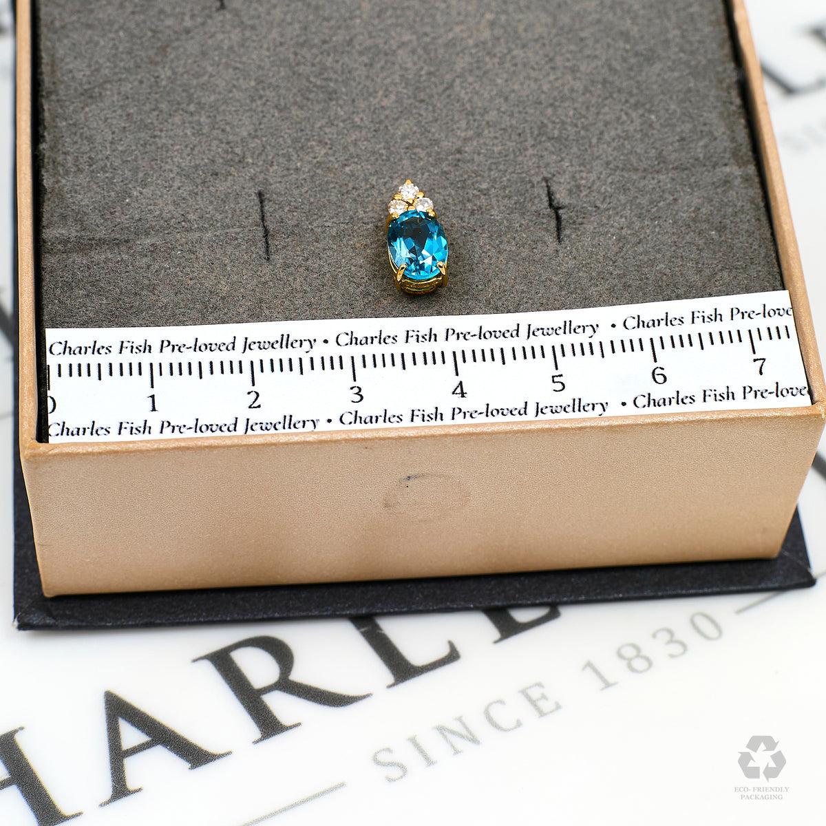 Pre-Owned 18ct Gold Topaz & Diamond Pendant
