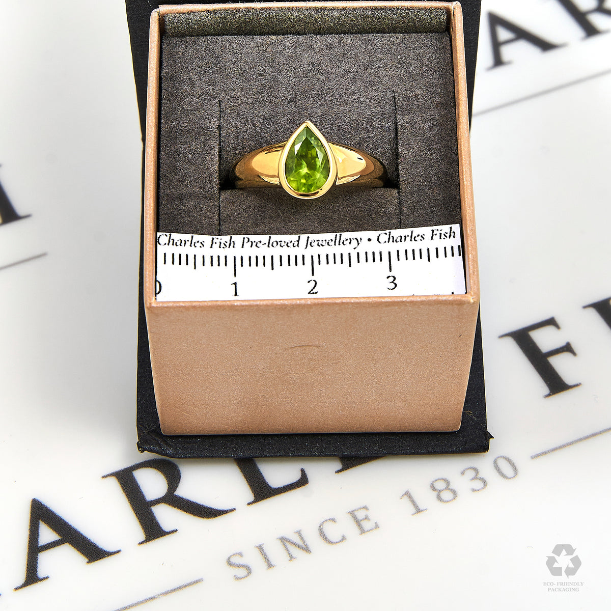 Pre-Owned 9ct Gold Pear Shaped Peridot Ring Size N
