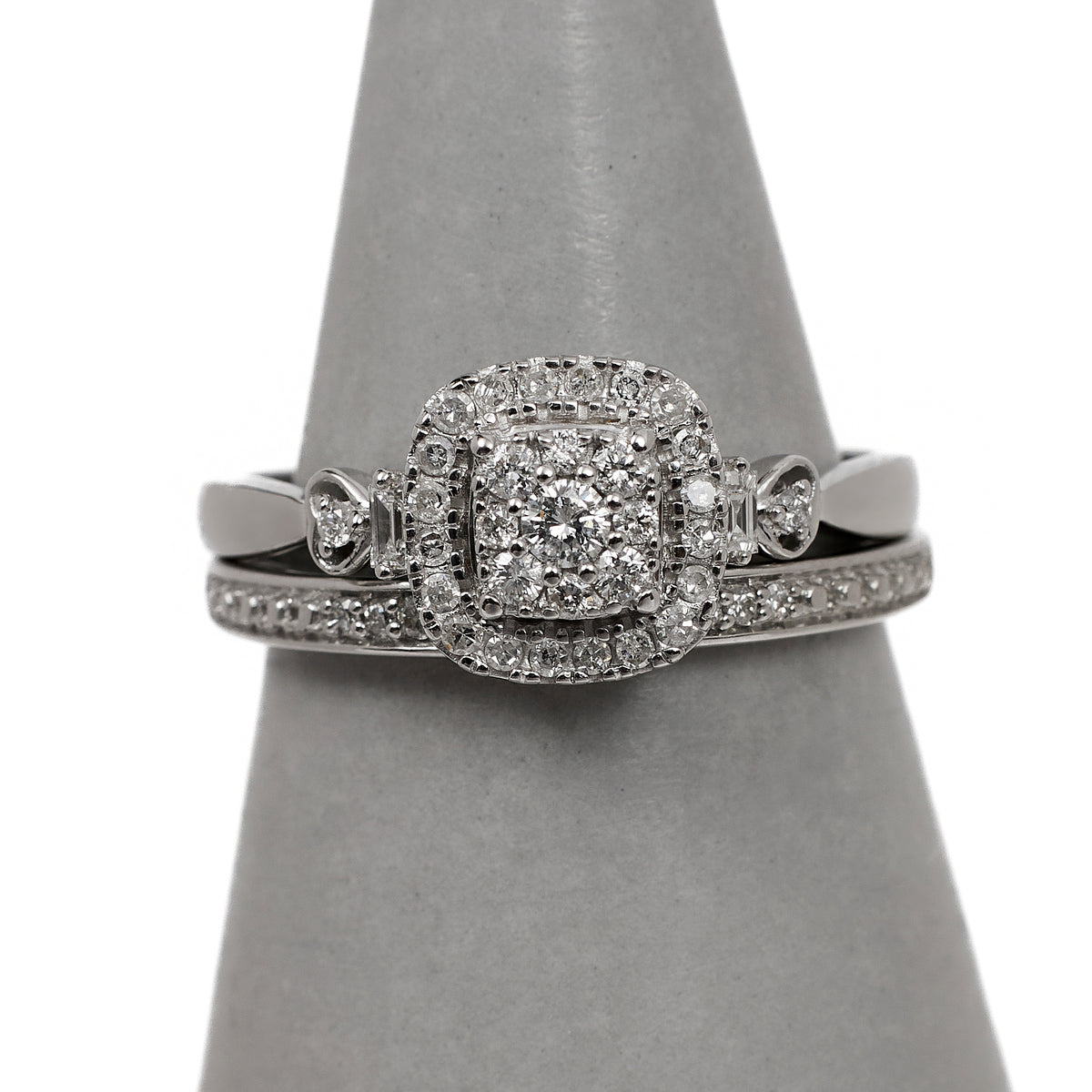 Pre-Owned 9ct White Gold Diamond Ring SET Size N.5