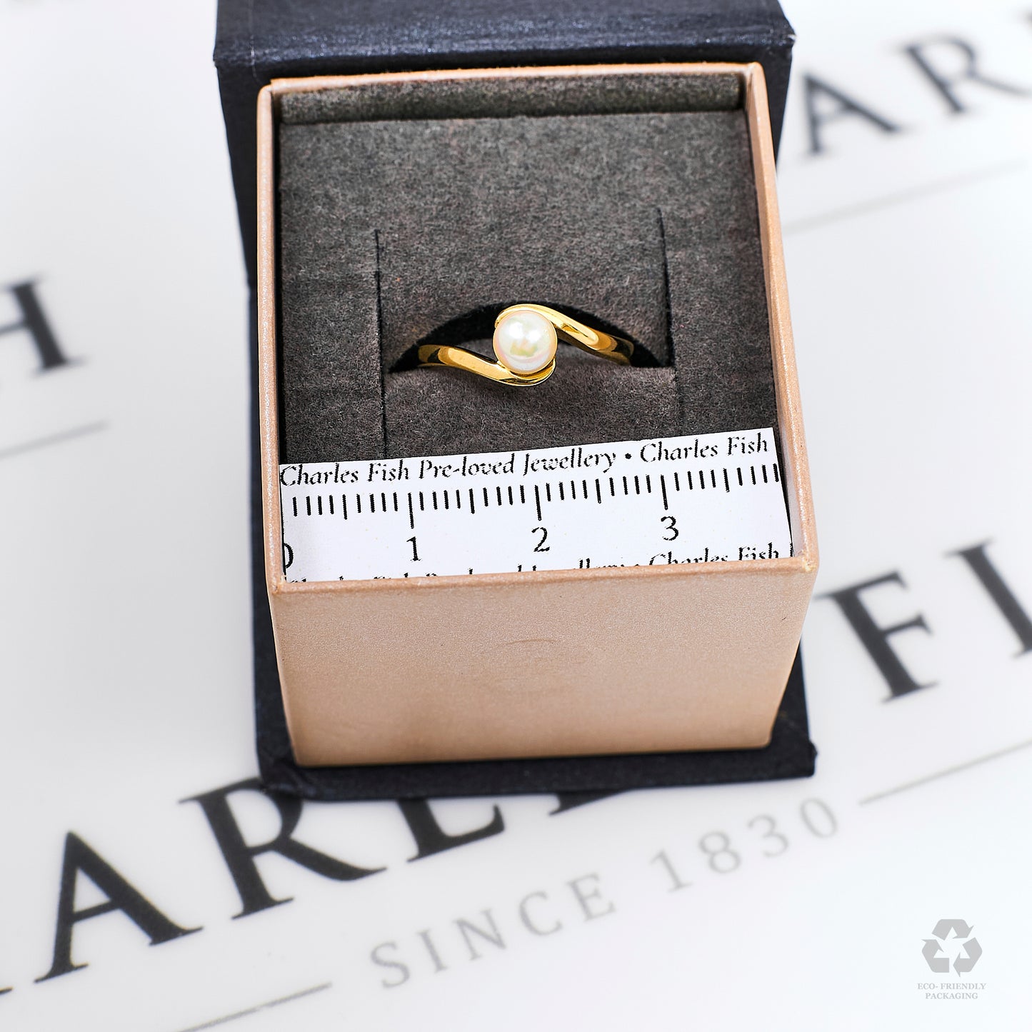Pre-Owned 9ct Gold Cultured Pearl Ring Size J
