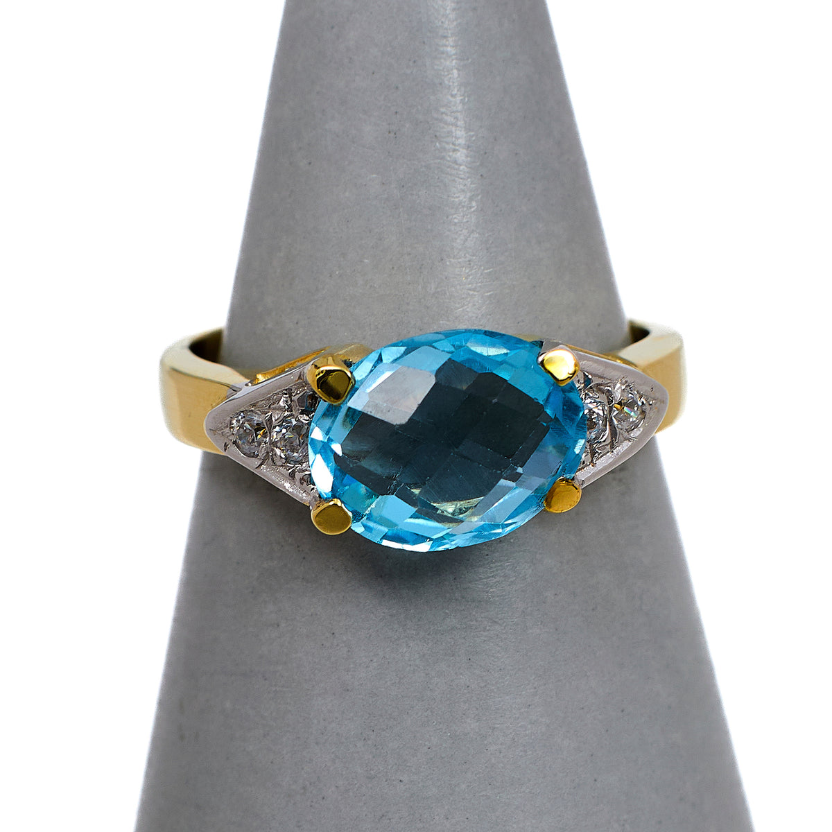 Pre-Owned 9ct Gold Oval Topaz & Diamond Ring Size N