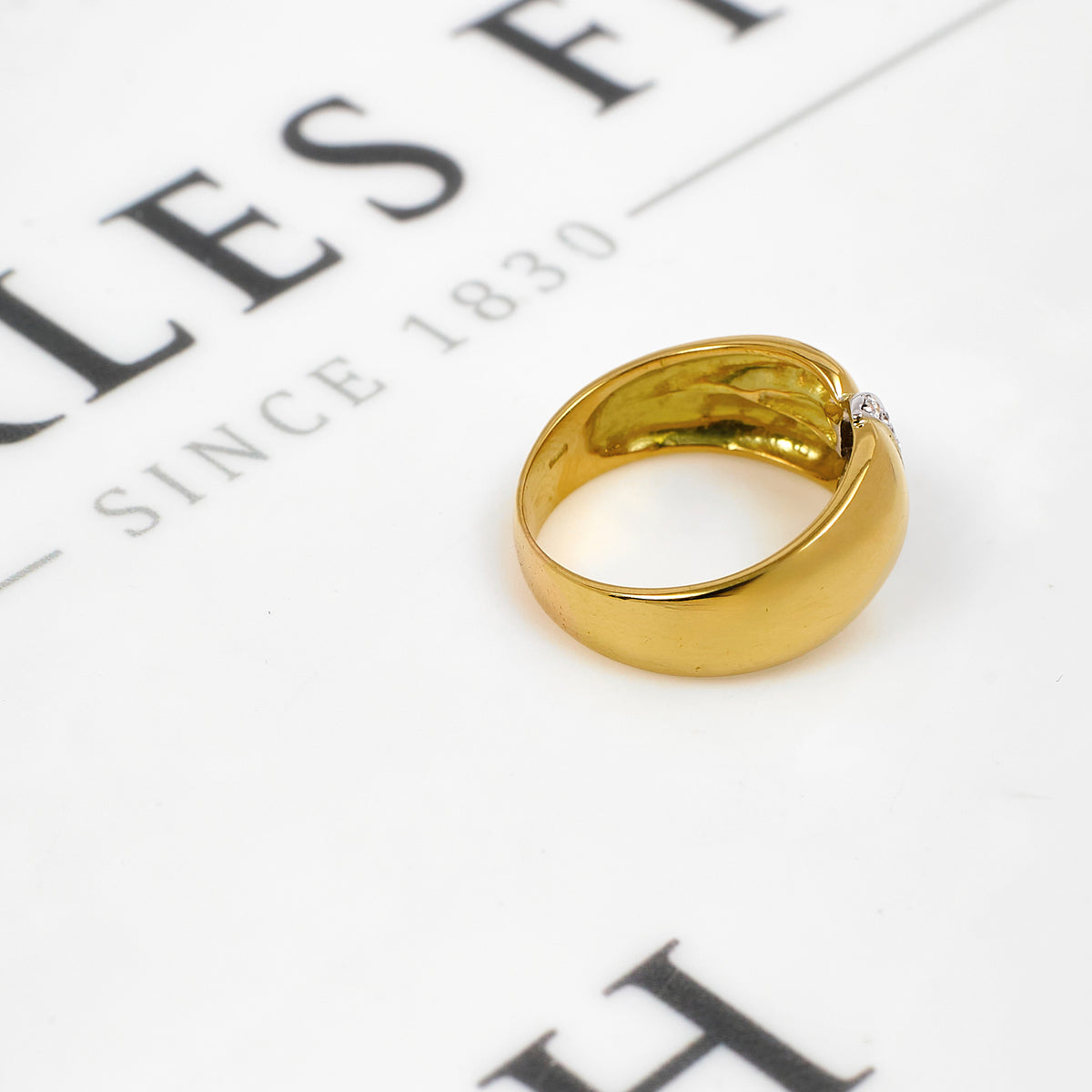 Pre-Owned 18ct Gold CZ Abstract Design Ring Size Q