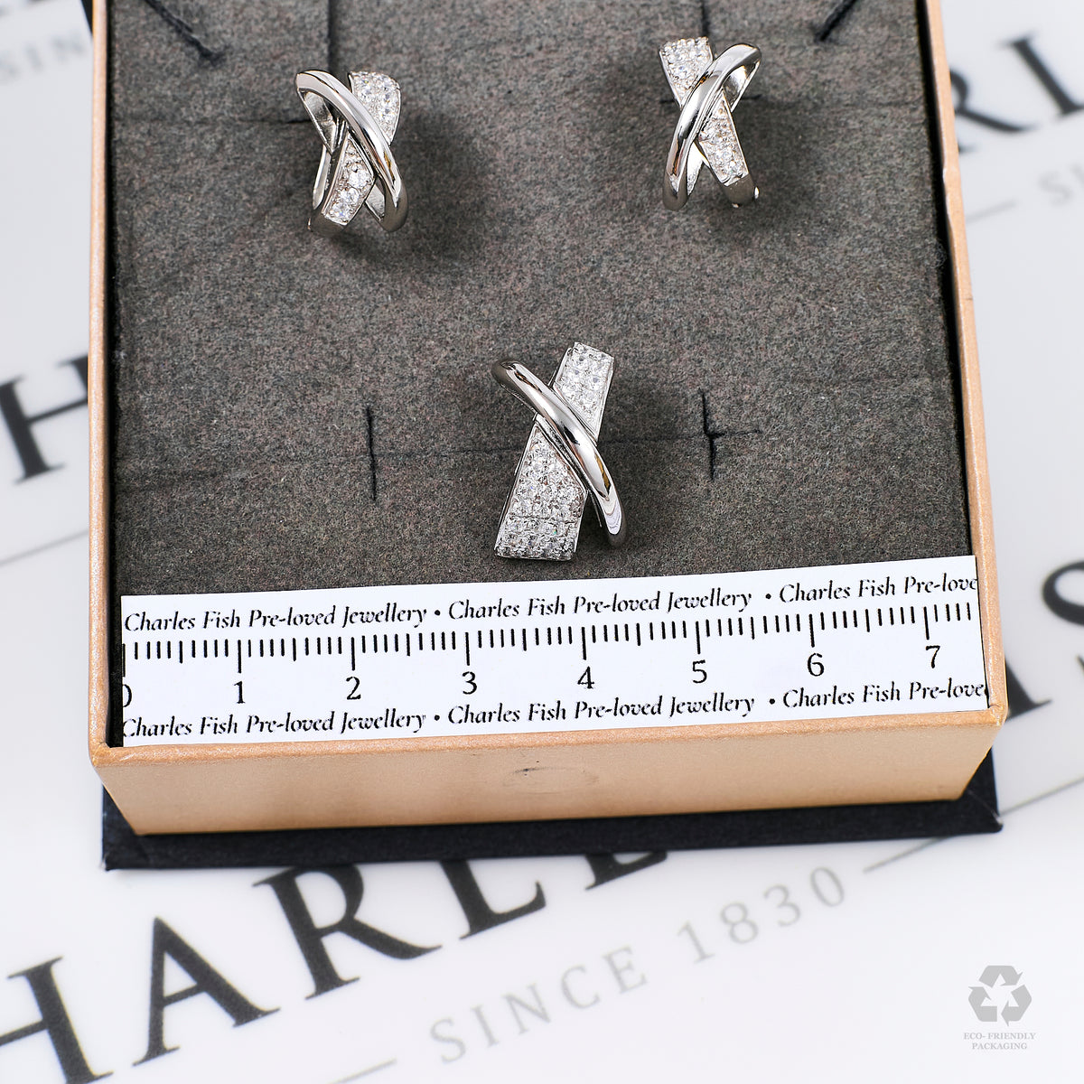 Pre-Owned 18ct White Gold CZ X Design Jewellery SET