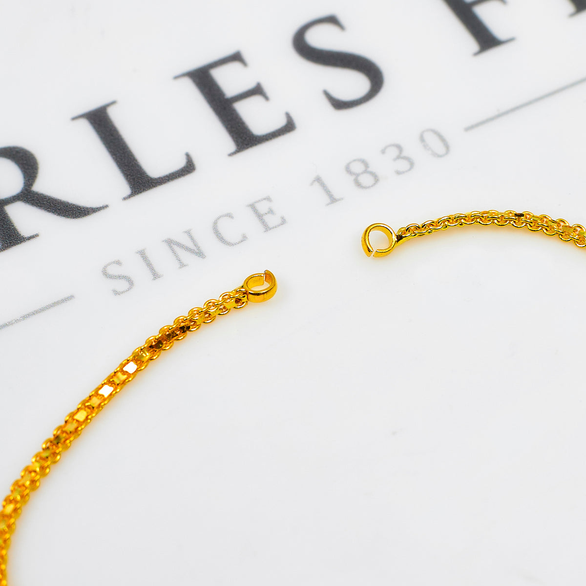 Pre-Owned 22ct Gold Collar Front & Earrings SET
