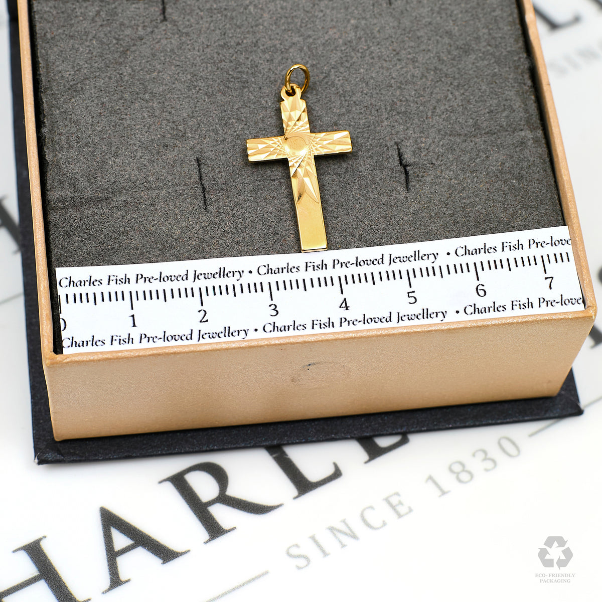 Pre-Owned 9ct Gold Faceted Cross Pendant