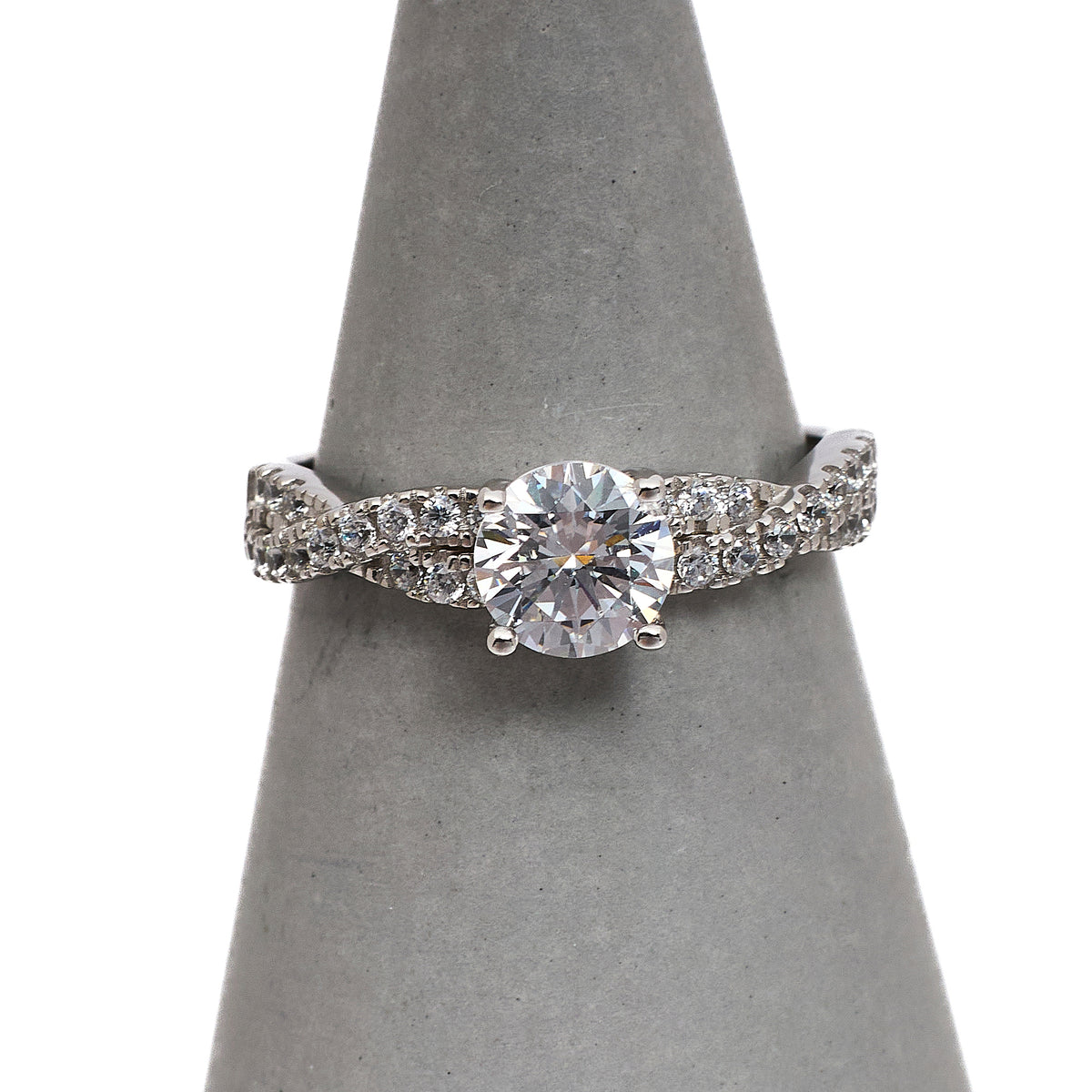 Pre-Owned 9ct White Gold CZ Dress Ring Size M