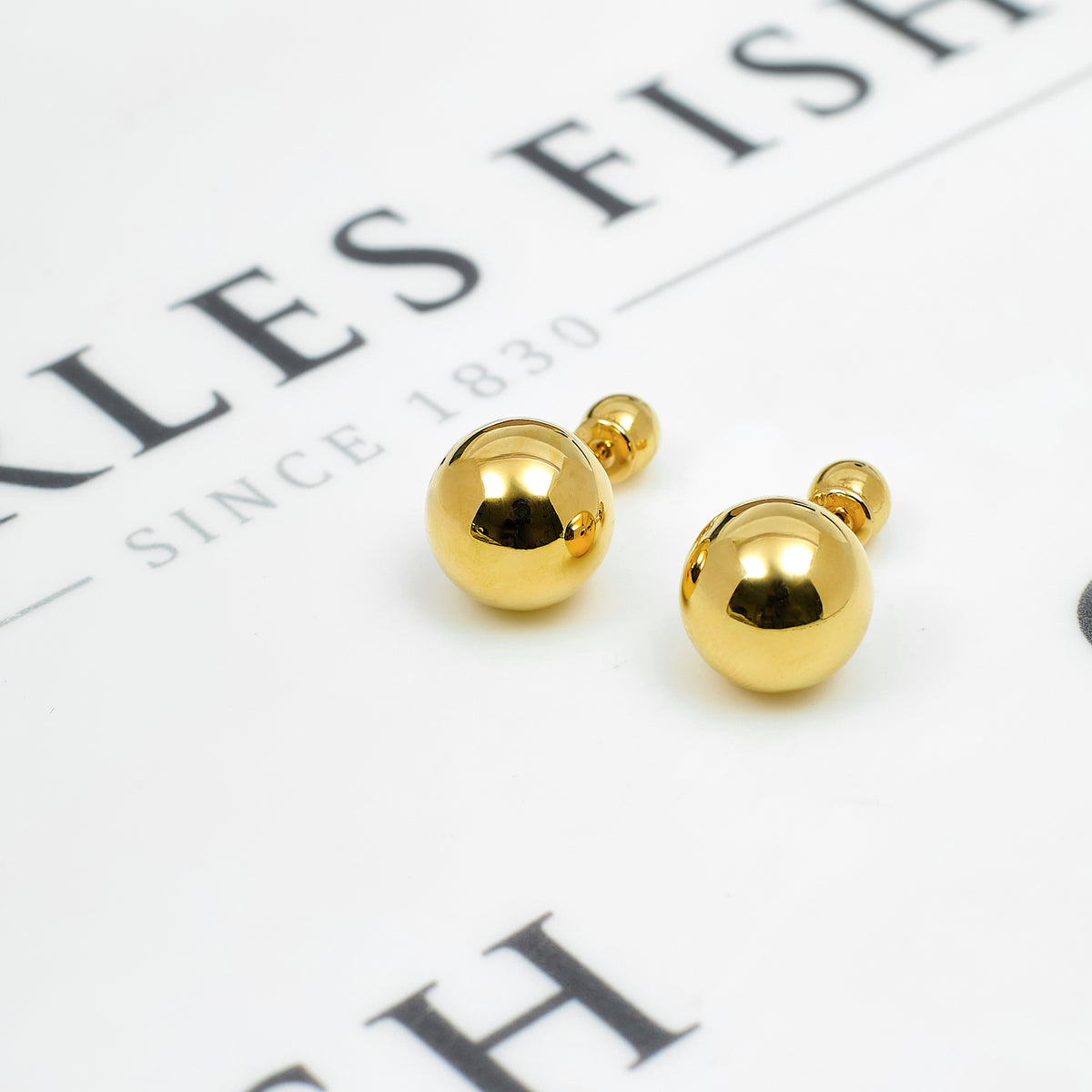 Pre-Owned 18ct Gold Ball Stud Earrings