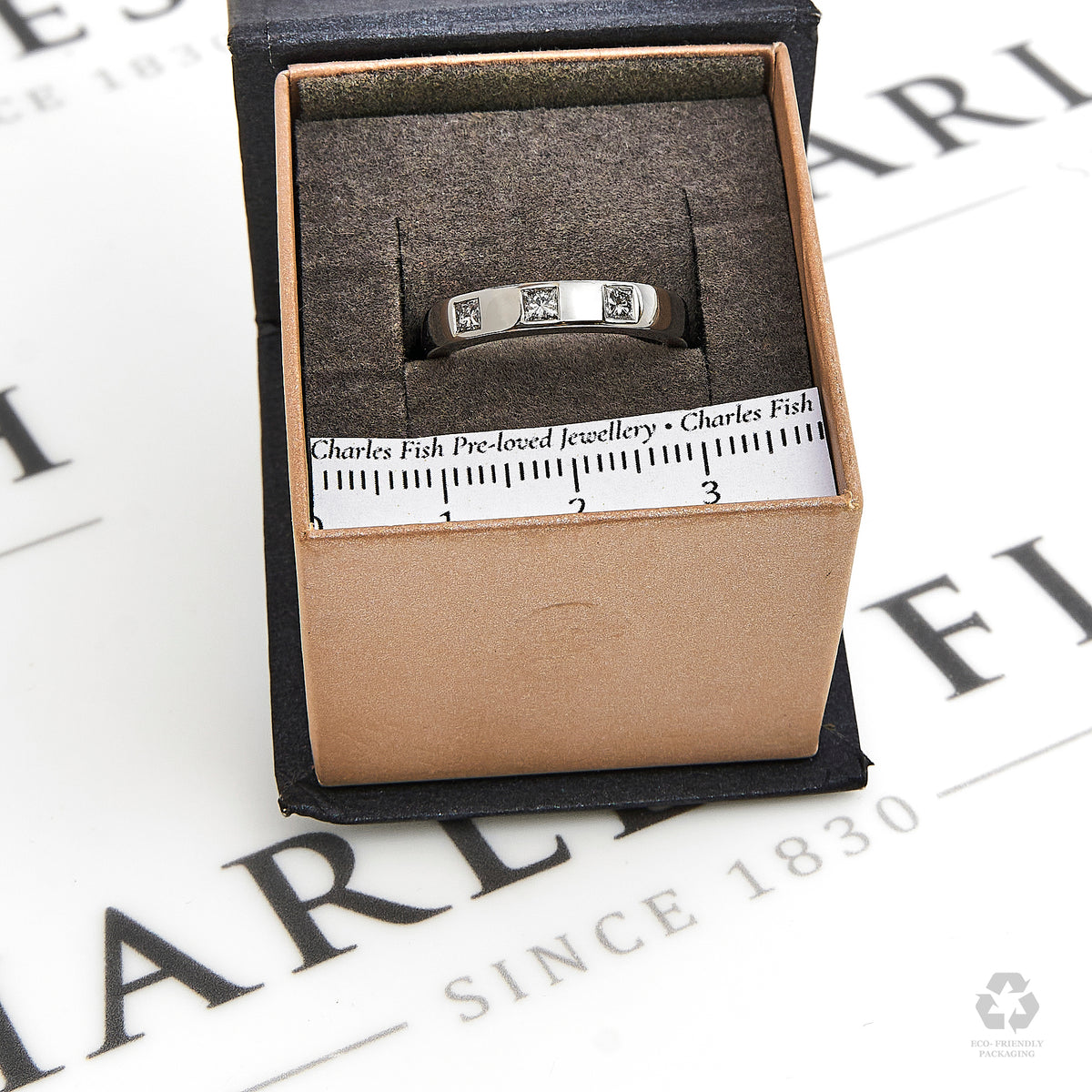 Pre-Owned 18ct White Gold Princess Cut Diamond Band Ring