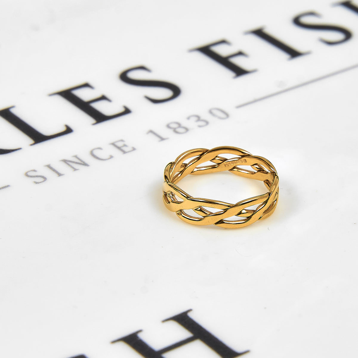 Pre-Owned 9ct Gold Plait Band Ring Size L.5