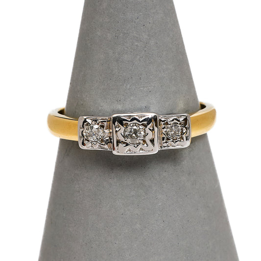 Pre-Owned 9ct Gold 3 Illusion Set Diamond Ring Size O