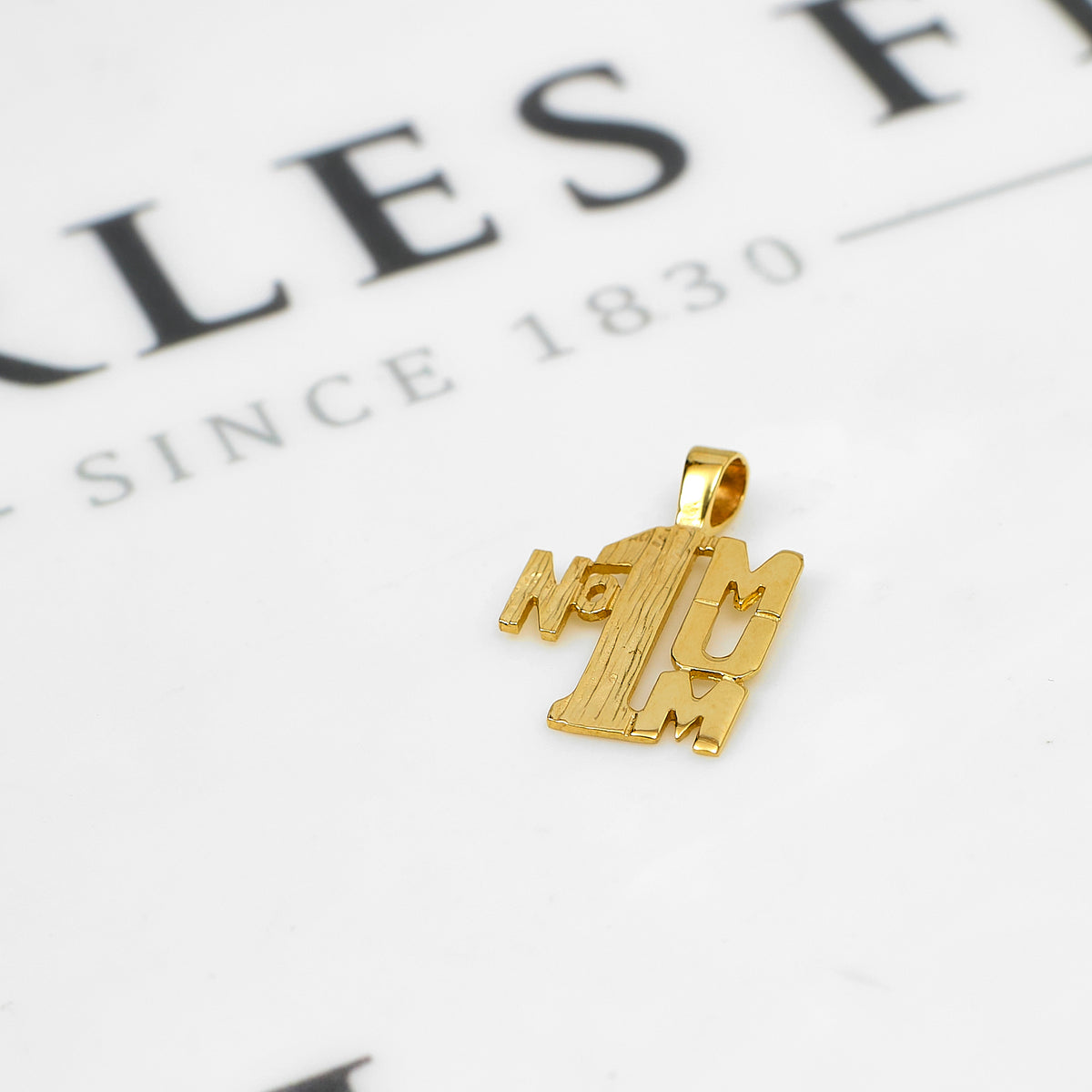 Pre-Owned 9ct Gold No1 MUM Pendant