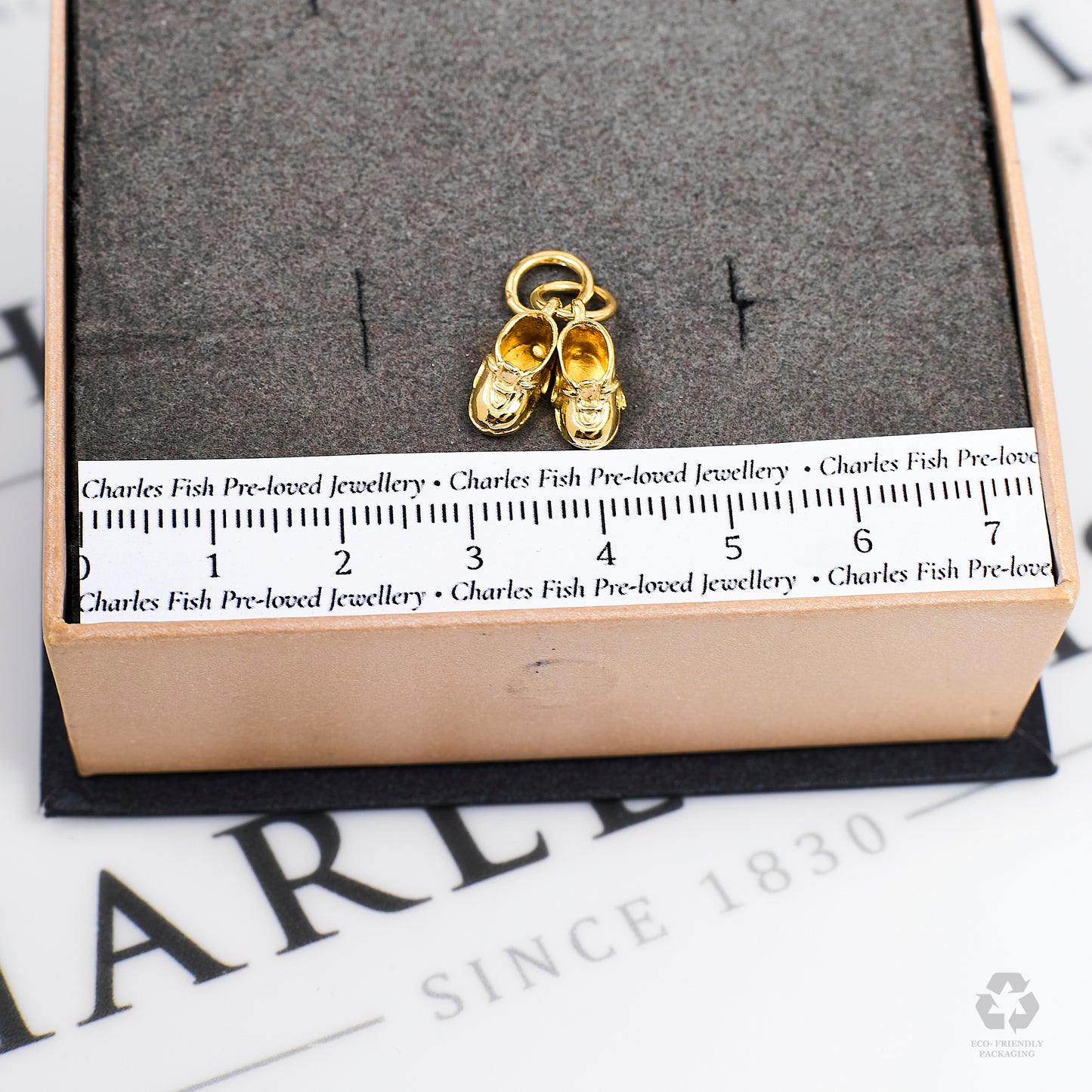 Pre-Owned 9ct Gold Baby Booties Charm