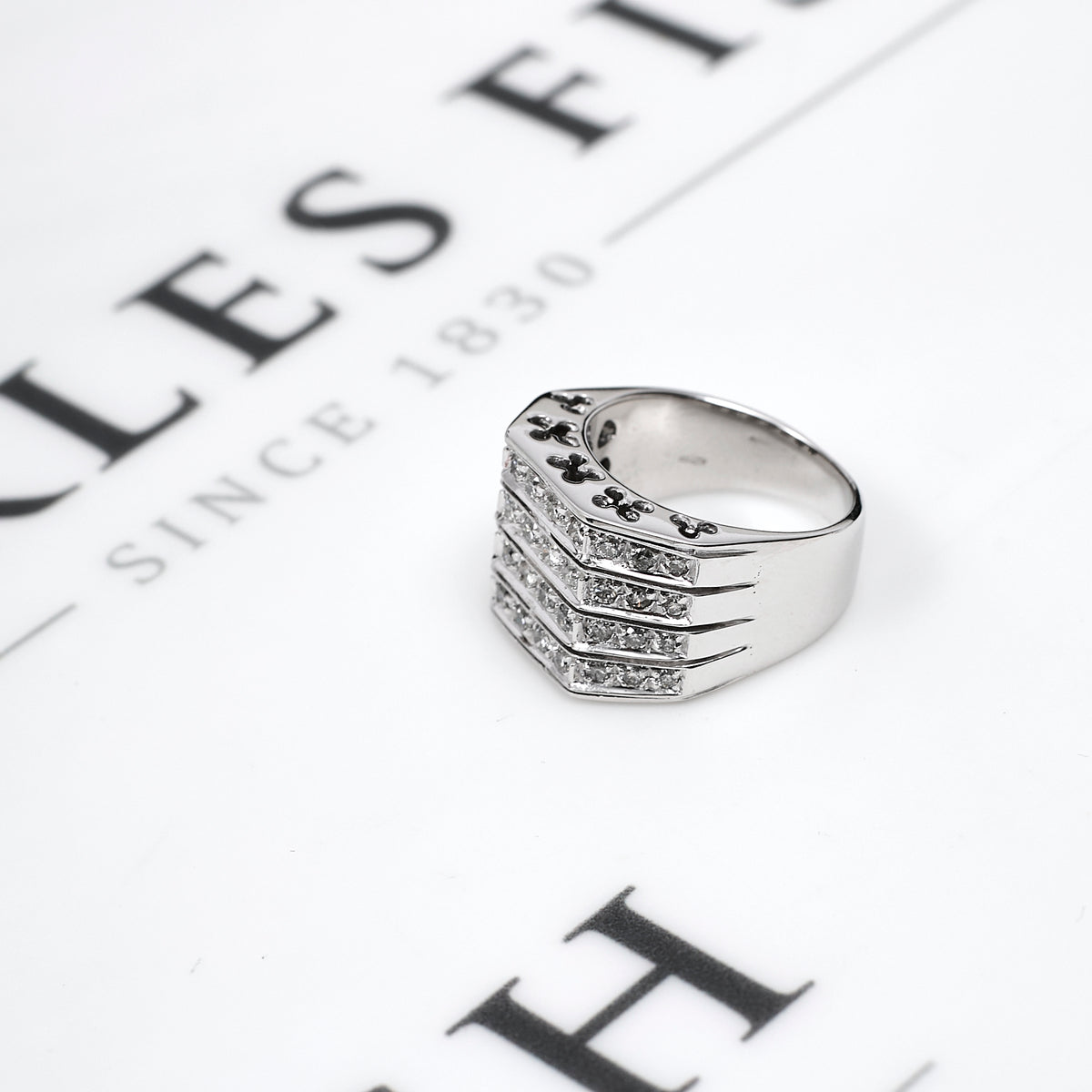 Pre-Owned 18ct White Gold 4 Row Diamond Ring Size J.5