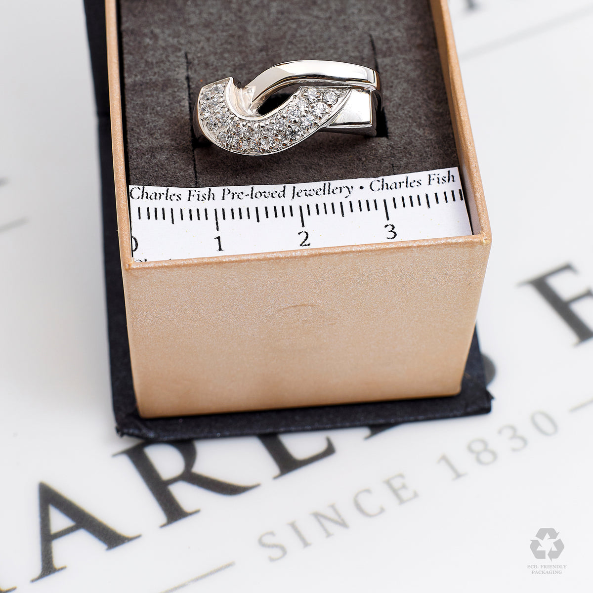 Pre-Owned 14ct White Gold CZ Abstract Design Ring Size Q