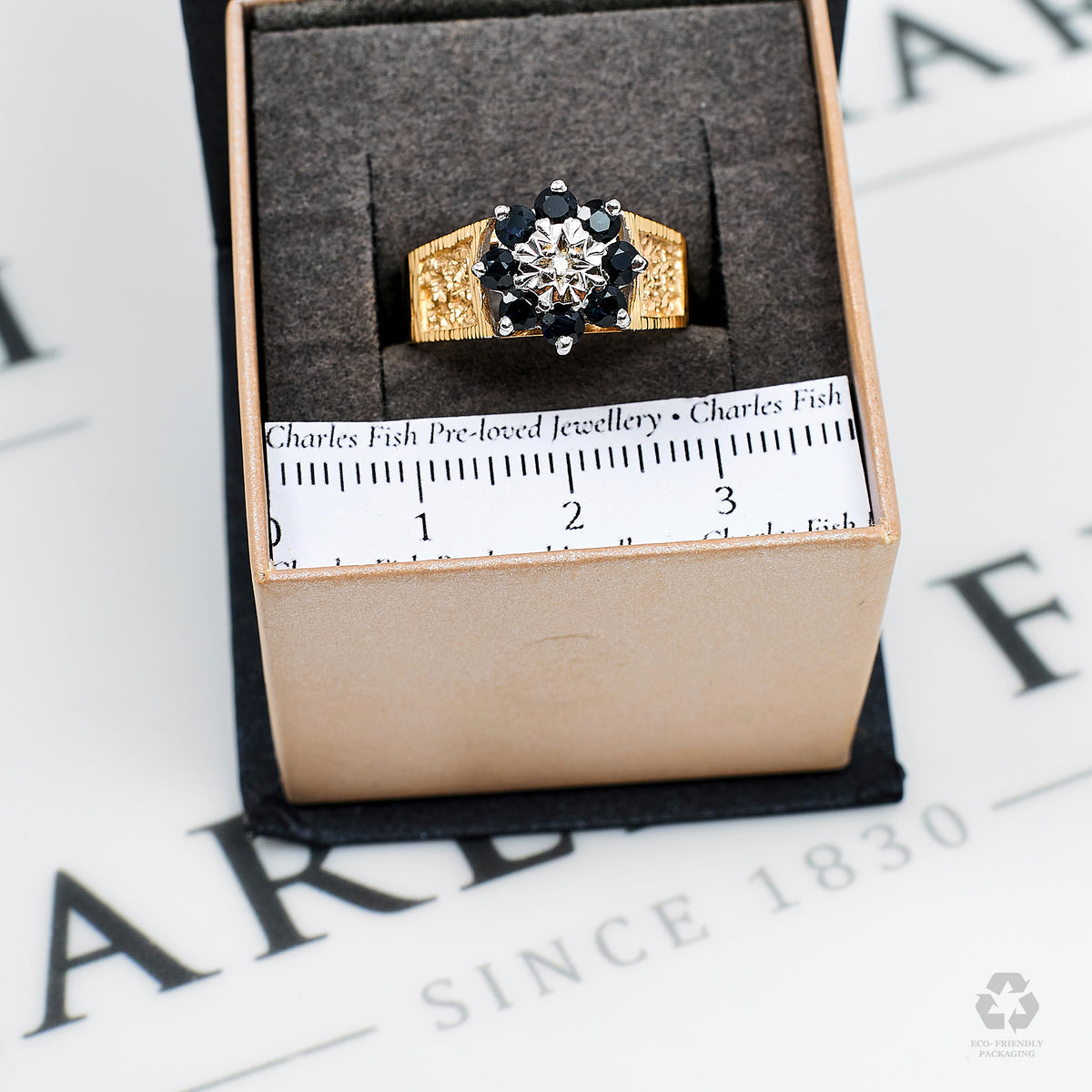 Pre-Owned 9ct Gold Oval Sapphire & Diamond Cluster Ring Size O