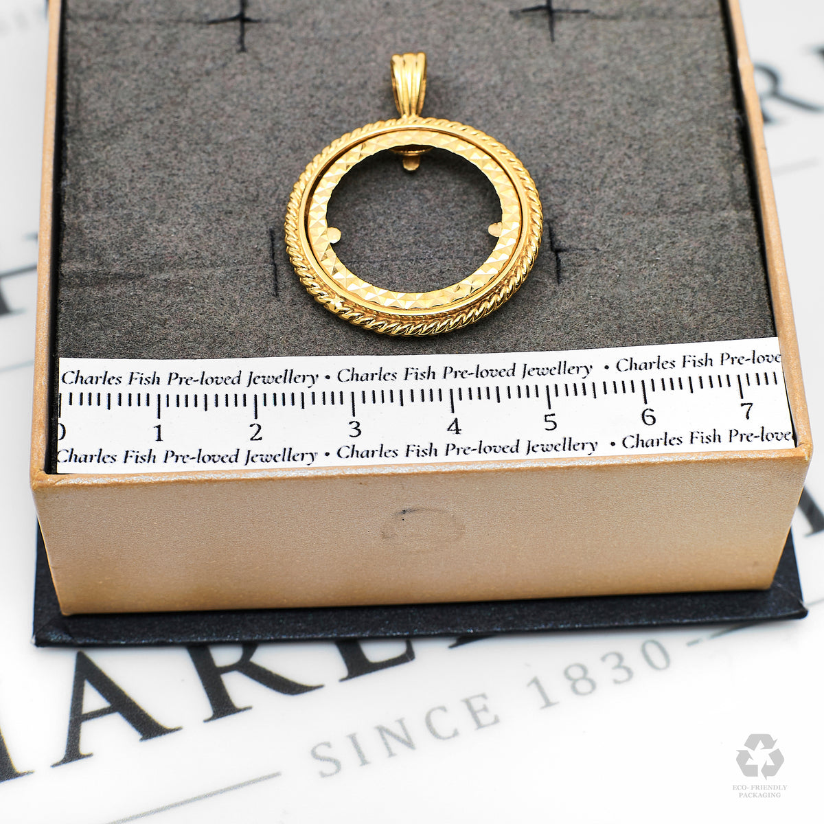 Pre-Owned 9ct Gold Full Sovereign Pendant Mount