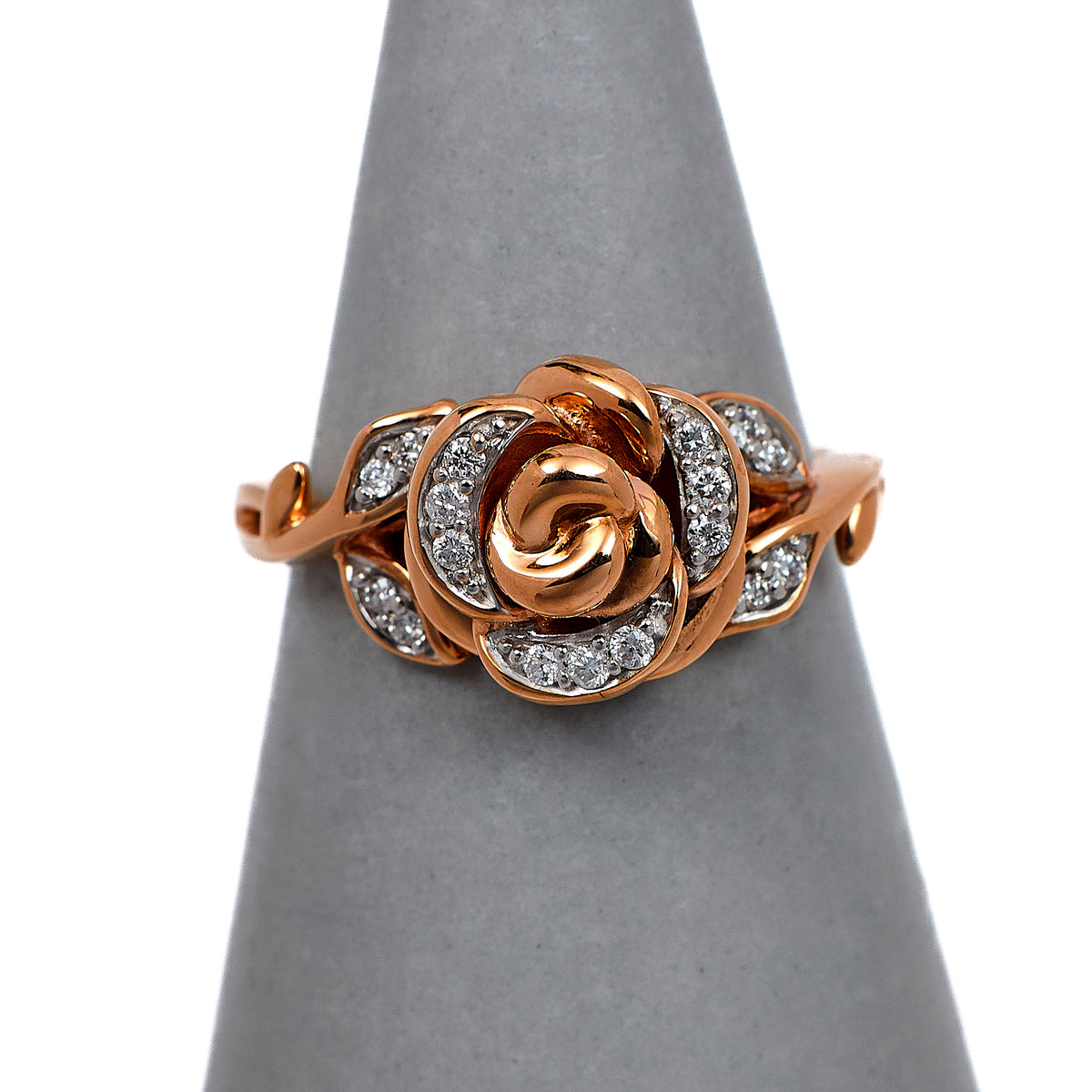 Pre-Owned 9ct Rose Gold Diamond DISNEY Belle Rose Ring