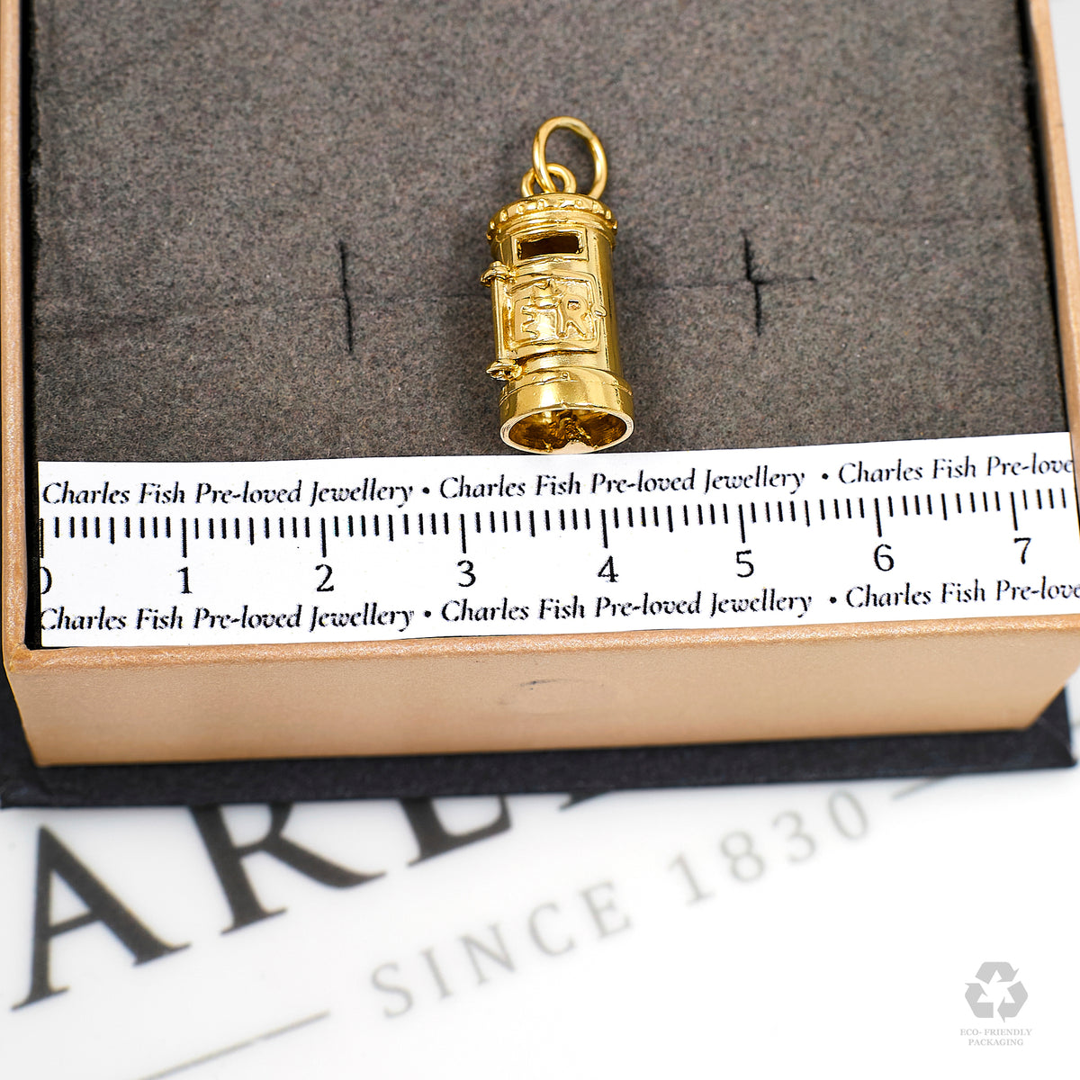 Pre-Owned 9ct Gold Post Box Charm