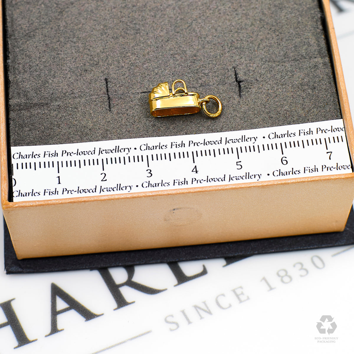 Pre-Owned 9ct Gold Baby Cot Charm