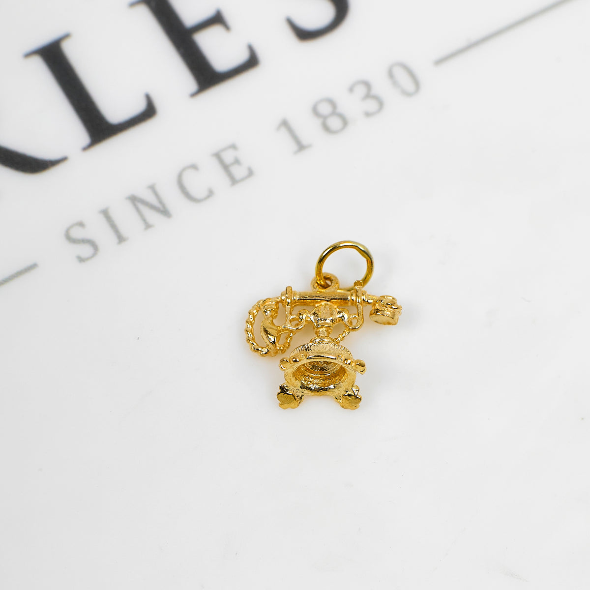 Pre-Owned 9ct Gold Vintage Telephone Charm