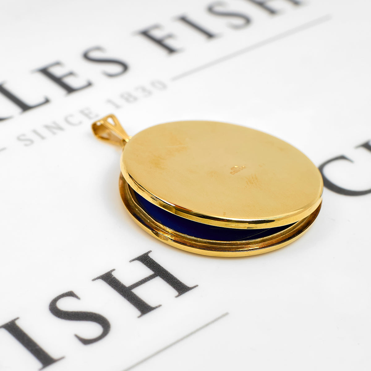 Pre-Owned 9ct Gold Round Pattern Locket