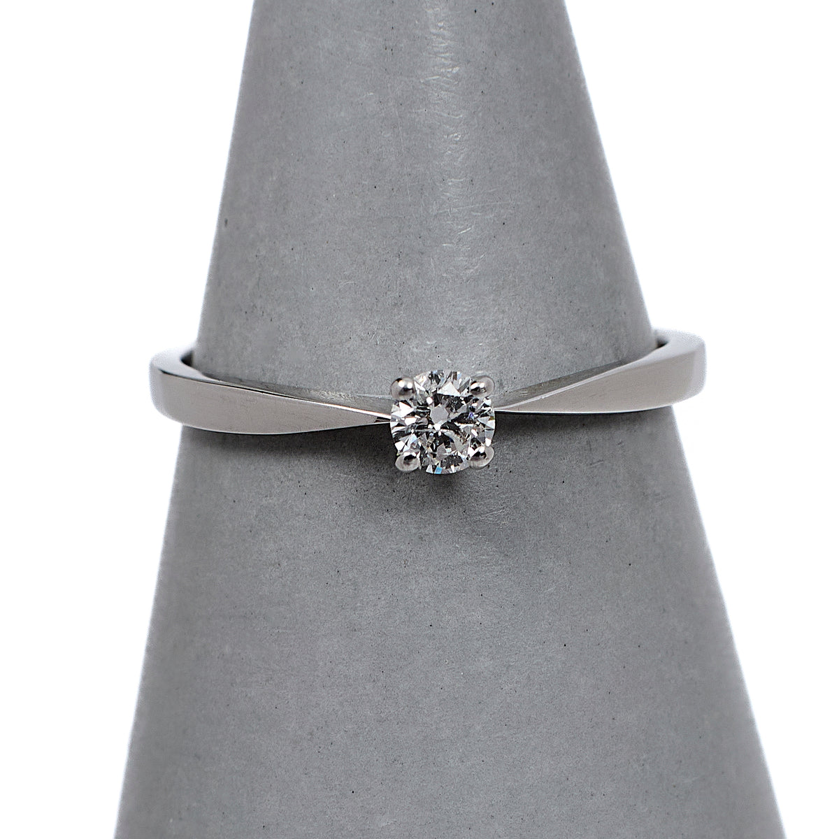 Pre-Owned Platinum Diamond Solitaire Ring Size O