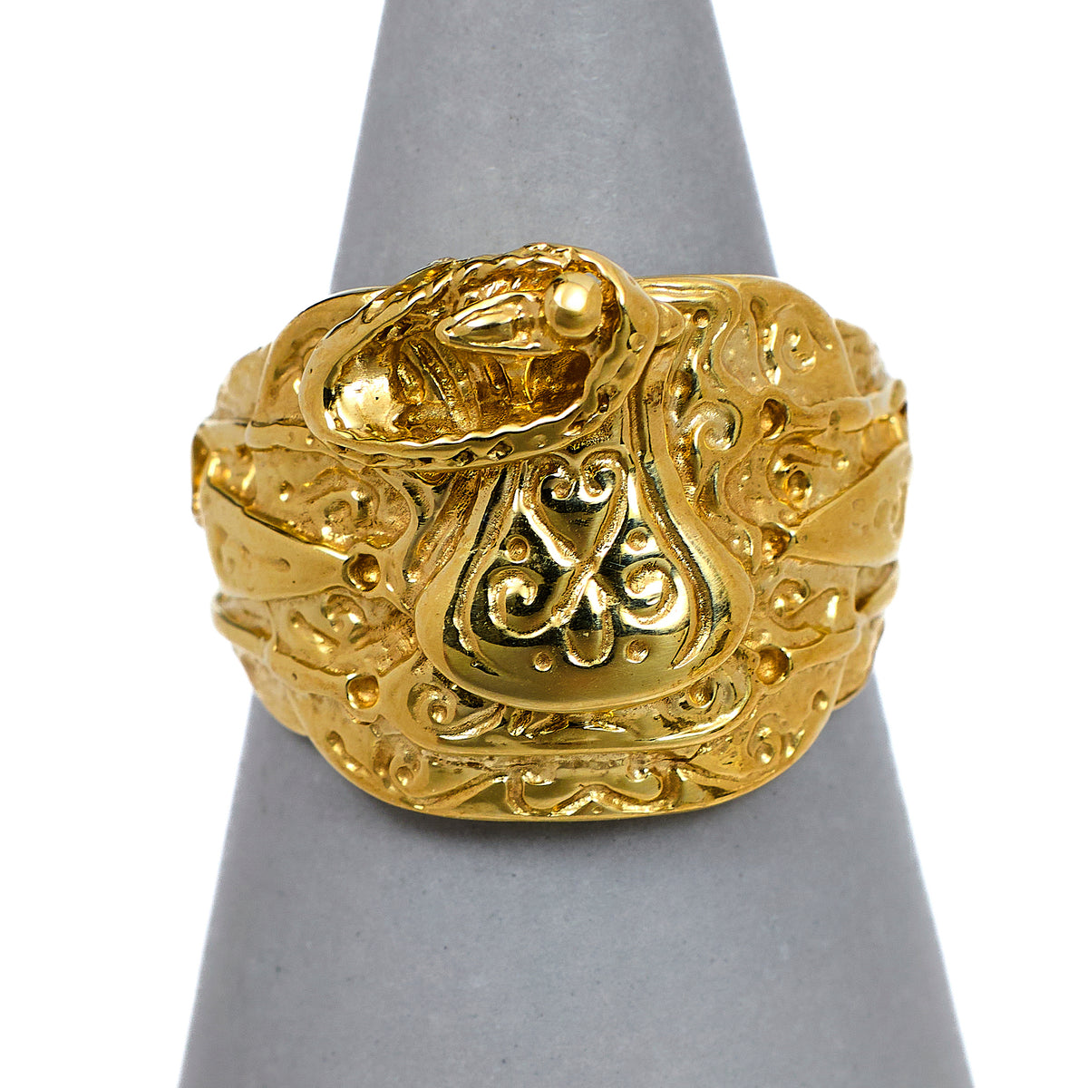 Pre-Owned 9ct Gold Horse Saddle Ring Size S.5