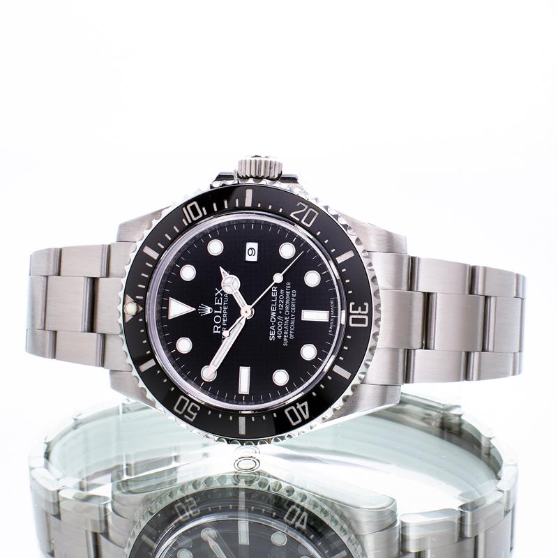 Pre-Owned Rolex Sea-Dweller 4000 116600