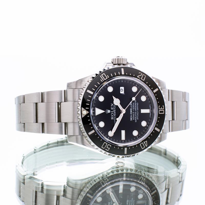 Pre-Owned Rolex Sea-Dweller 4000 116600