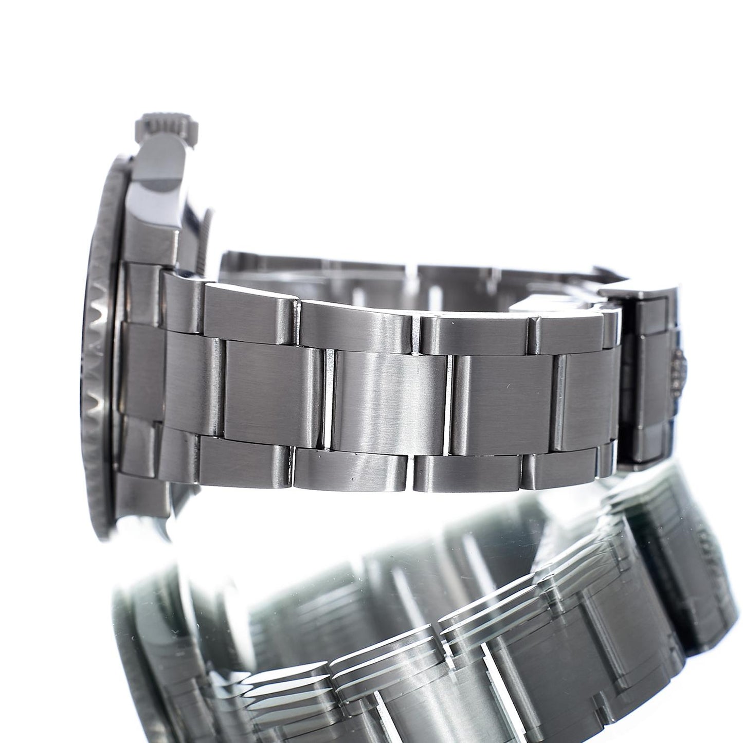 Pre-Owned Rolex Submariner 40 114060