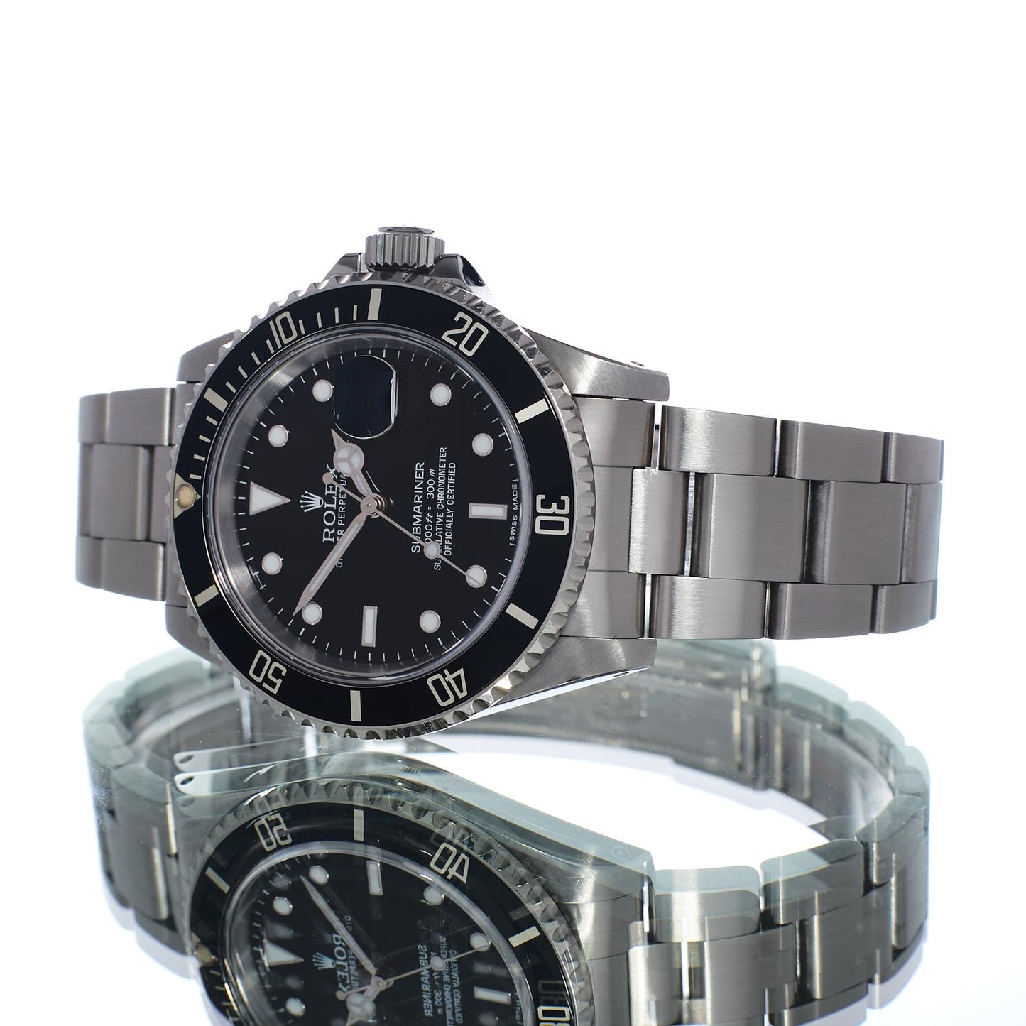 Pre-Owned Rolex Submariner Date 40 16610