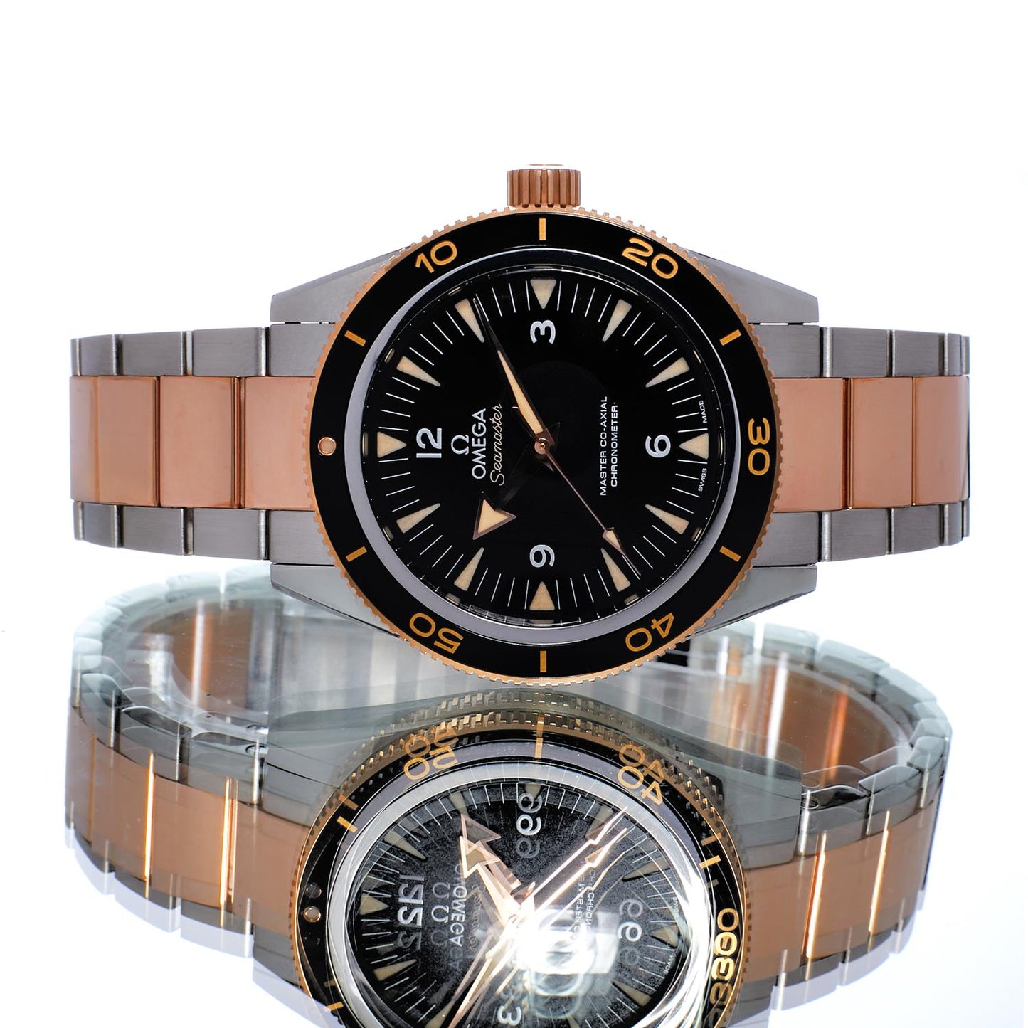 Pre-Owned Omega Seamaster 300 23320412101001
